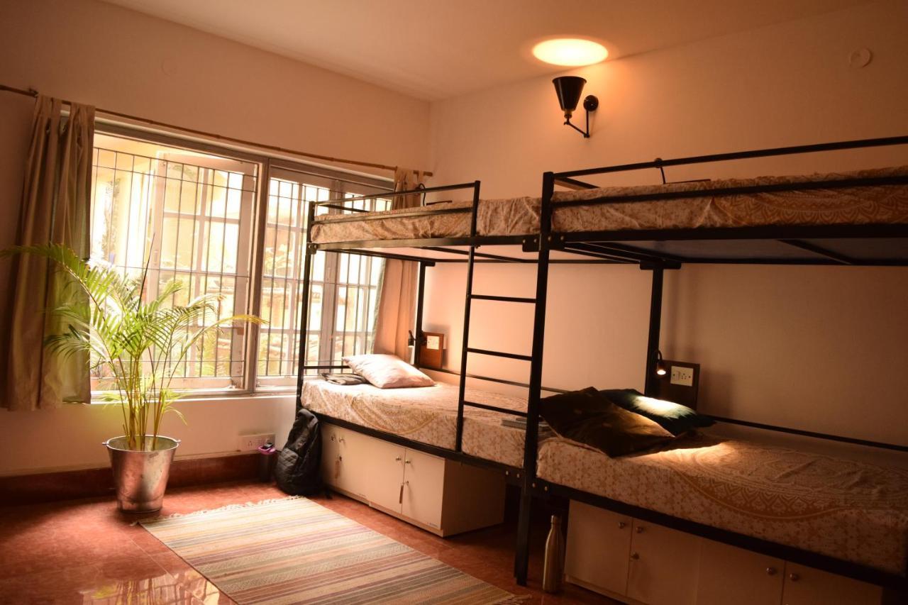 Be Animal Hostel Бангалор Экстерьер фото